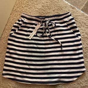 Gibson NWT Skirt petite XS